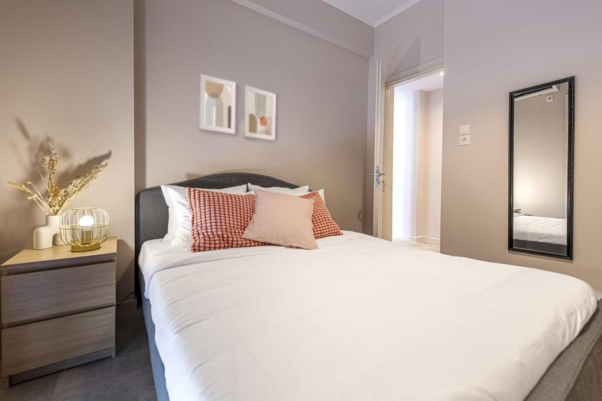 Phaedrus Living Athens City Center Geraniou Atenas Exterior foto